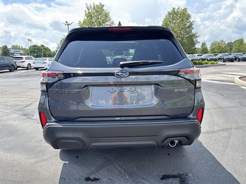 New 2025 Subaru Forester Touring image 6