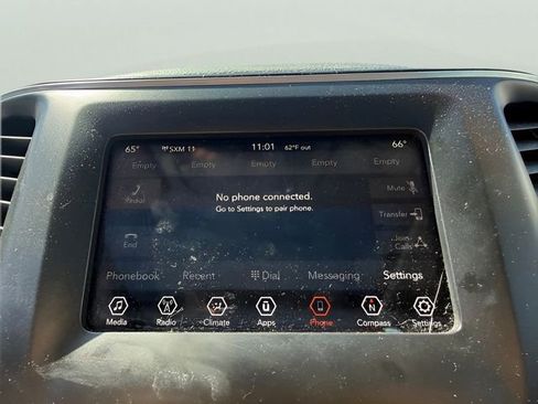 Used 2019 Jeep Cherokee Latitude Plus w/ Comfort/Convenience Group AWD/4WD image 24