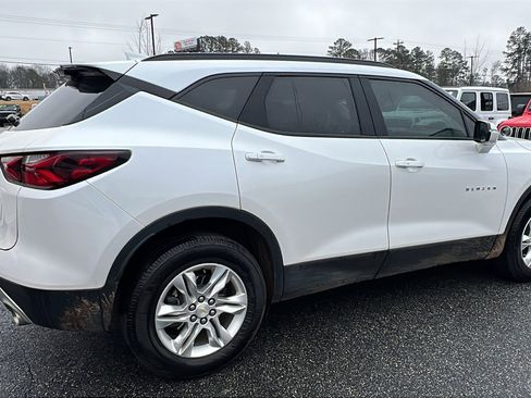 Used 2022 Chevrolet Blazer LT w/ Sound & Technology Package image 8