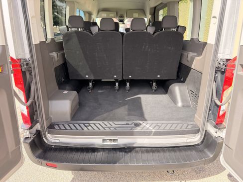Used 2023 Ford Transit 350 XLT RWD image 8