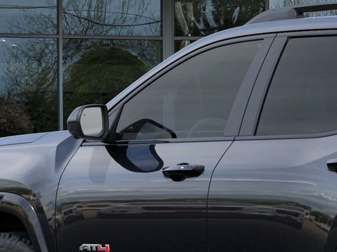 New 2026 GMC Terrain AT4 AWD/4WD image 12