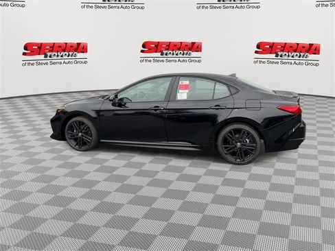 New 2026 Toyota Camry Hybrid image 7