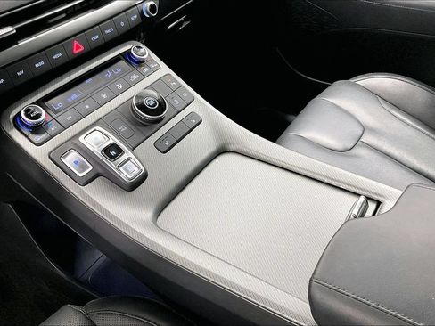Used 2025 Hyundai Palisade SEL FWD image 16