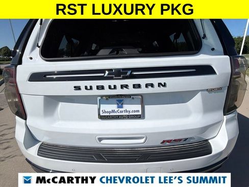 Used 2024 Chevrolet Suburban RST w/ Luxury Package AWD/4WD image 58