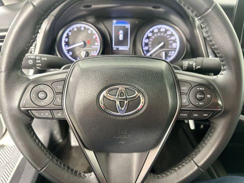 Used 2024 Toyota Camry SE FWD image 18