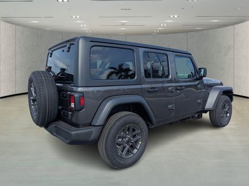 New 2026 Jeep Wrangler Unlimited Sport AWD/4WD image 4