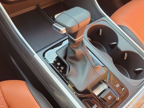 New 2026 Kia Carnival SX Prestige FWD image 35