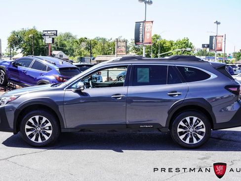Used 2025 Subaru Outback Touring w/ Tech Package 3 AWD/4WD image 21