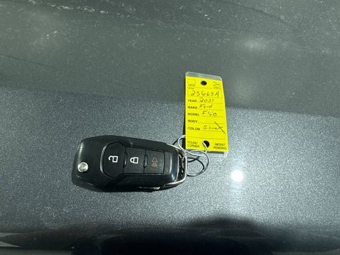 Used 2021 Ford F150 XLT w/ XTR Package image 39