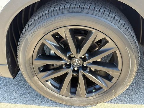 Used 2023 MAZDA CX-9 Touring Plus image 9