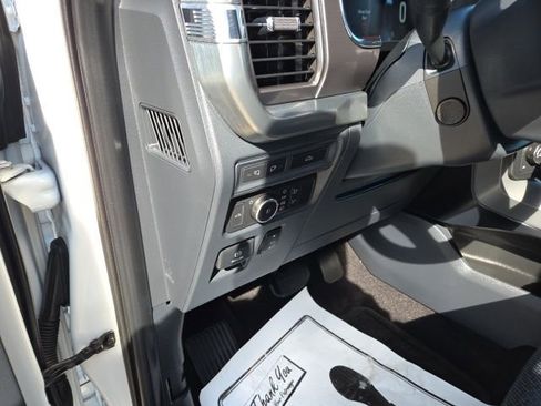 Used 2022 Ford F150 Lariat w/ Equipment Group 502A High image 24