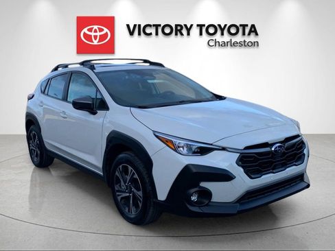 Used 2024 Subaru Crosstrek 2.0i Premium AWD/4WD image 5