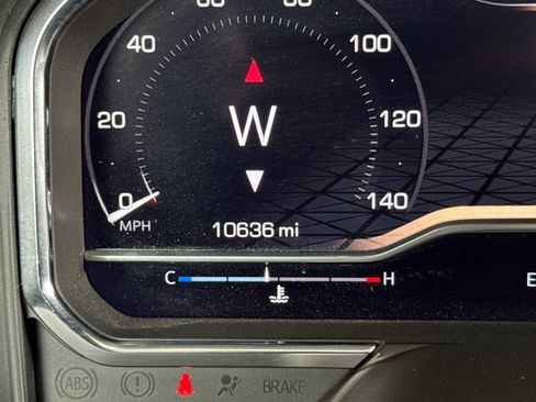 Used 2025 GMC Sierra 1500 AT4 image 24