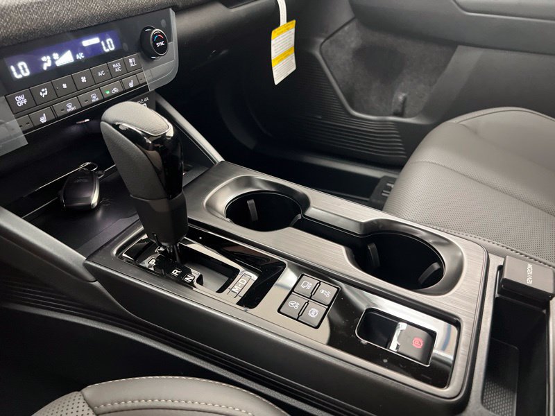 New 2026 Subaru Outback Limited XT AWD/4WD image 39