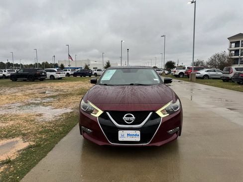 Used 2018 Nissan Maxima Platinum image 3