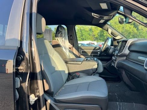 Used 2023 RAM 1500 Big Horn AWD/4WD image 15