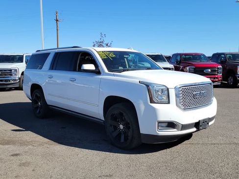 Used 2016 GMC Yukon XL Denali w/ Open Road Package AWD/4WD image 4
