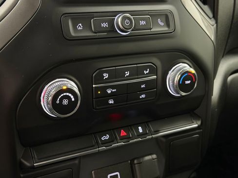 Certified 2020 GMC Sierra 2500 Base w/ Fleet Convenience Package image 46