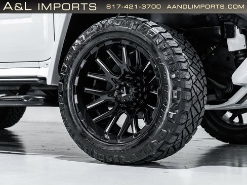 Used 2009 HUMMER H2 Luxury image 31