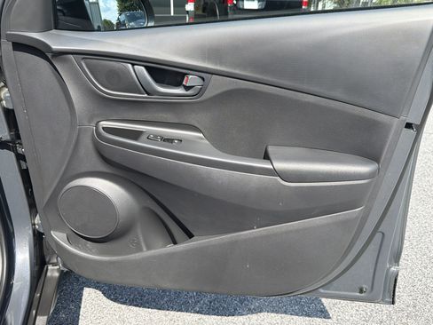 Used 2023 Hyundai Kona SEL w/ Cargo Package AWD/4WD image 17