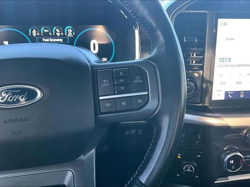 Used 2021 Ford F150 Lariat w/ Max Trailer Tow Package image 12