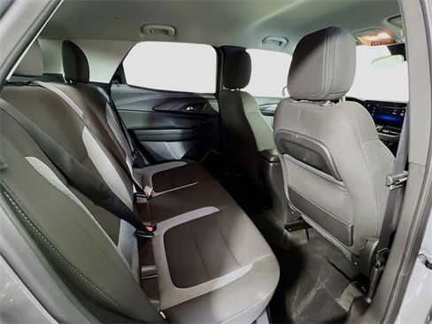 Used 2024 Chevrolet TrailBlazer LT image 9