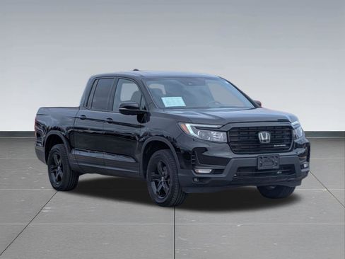 Used 2023 Honda Ridgeline Black Edition image 7