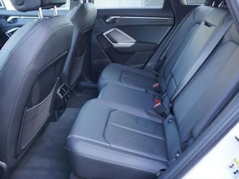 New 2025 Audi Q3 2.0T Premium image 6