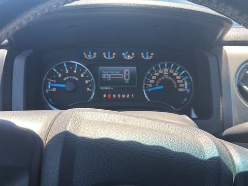 Used 2014 Ford F150 XLT w/ Equipment Group 302A Luxury AWD/4WD image 19