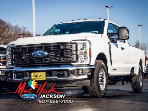 New 2025 Ford F250 XL image 5