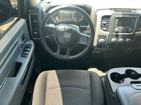 Used 2019 RAM 1500 Classic Warlock RWD image 9