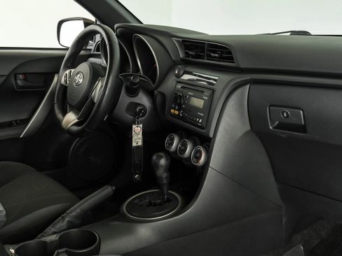 Used 2012 Scion tC image 19