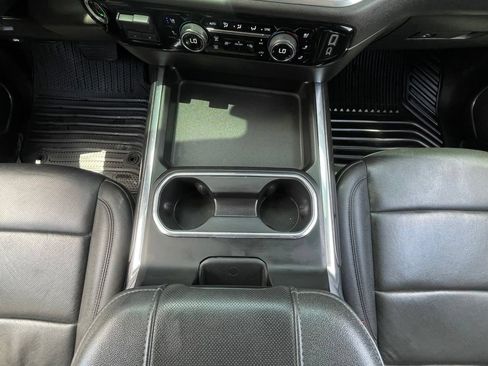 Used 2025 Chevrolet Silverado 2500 LTZ w/ LTZ Premium Package AWD/4WD image 20
