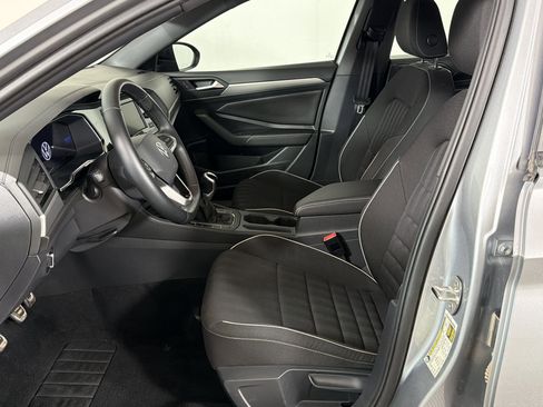 Used 2023 Volkswagen Jetta Sport FWD image 5