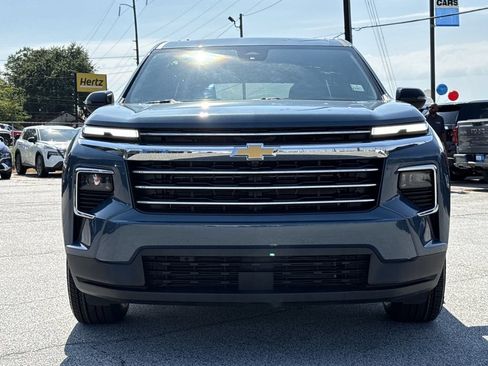 Used 2025 Chevrolet Traverse LT FWD image 28