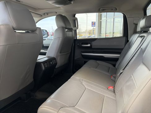 Used 2015 Toyota Tundra Limited w/ Limited Premium Package image 17