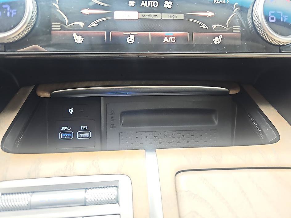 Used 2024 Genesis GV80 2.5T AWD/4WD image 25