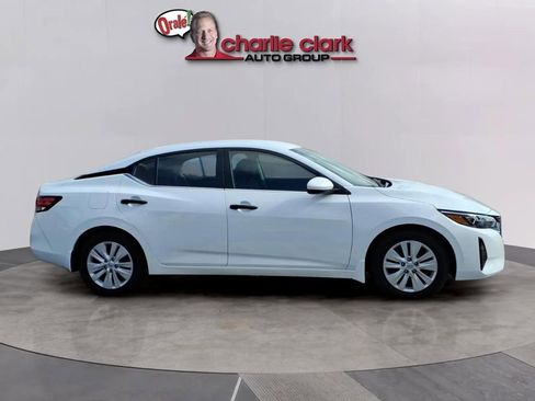 Used 2025 Nissan Sentra S FWD image 6