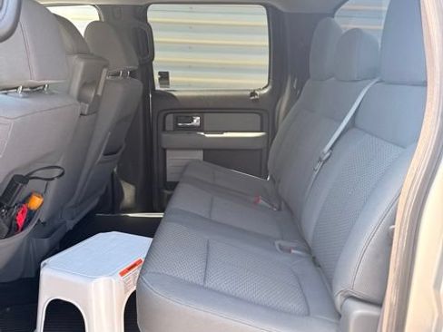 Used 2012 Ford F150 XLT w/ XLT Chrome Pkg AWD/4WD image 8