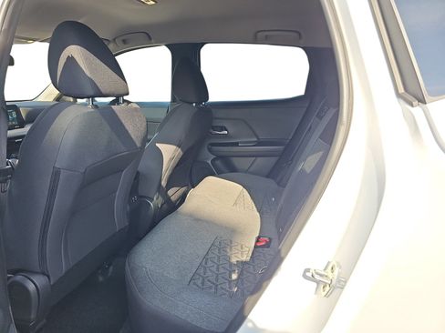 Used 2026 Nissan Kicks SV w/ Charging Package AWD/4WD image 11