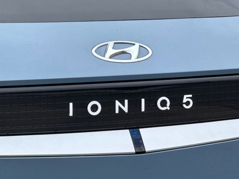 Used 2024 Hyundai Ioniq 5 SEL RWD image 29