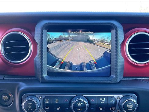 Certified 2023 Jeep Wrangler Unlimited Rubicon w/ LED Lighting Group image 13