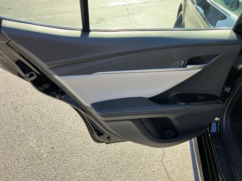 Used 2025 Toyota Camry XLE image 21