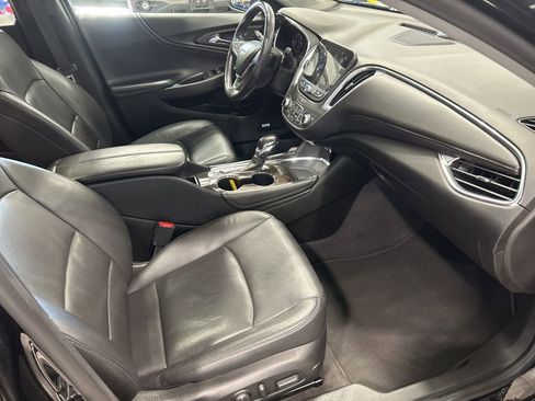 Used 2022 Chevrolet Malibu Premier image 6