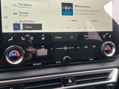 Used 2025 Lexus RX 350 Premium image 17