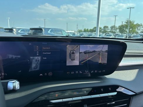 New 2026 Buick Enclave Avenir AWD/4WD image 26