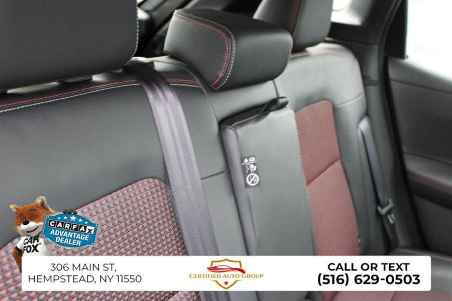 Used 2025 Nissan Kicks SR w/ Illumination Package FWD image 25