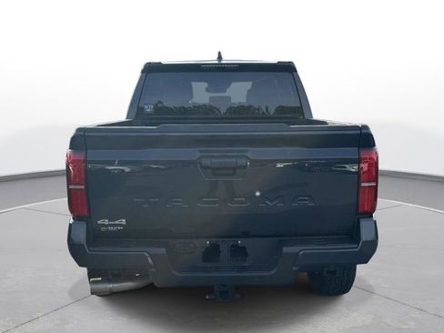 Used 2024 Toyota Tacoma SR5 image 7