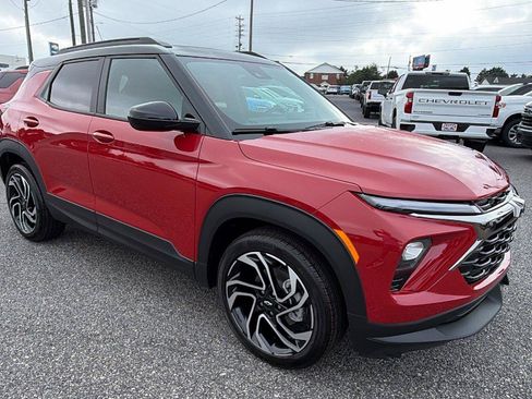 New 2026 Chevrolet TrailBlazer RS w/ Convenience Package FWD image 6