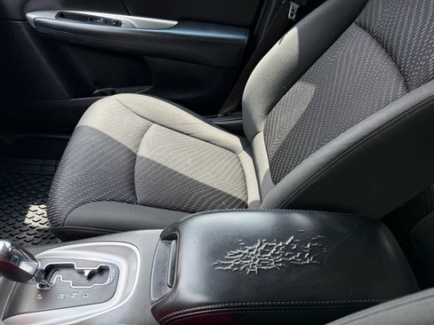 Used 2017 Dodge Journey SE w/ Flexible Seating Group FWD image 26